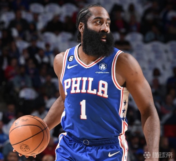 开元娱乐-包含法兰克福迎欧联关键赛费城76人手感冰凉，赛后克里夫兰骑士主帅复盘瞬间刷屏的词条