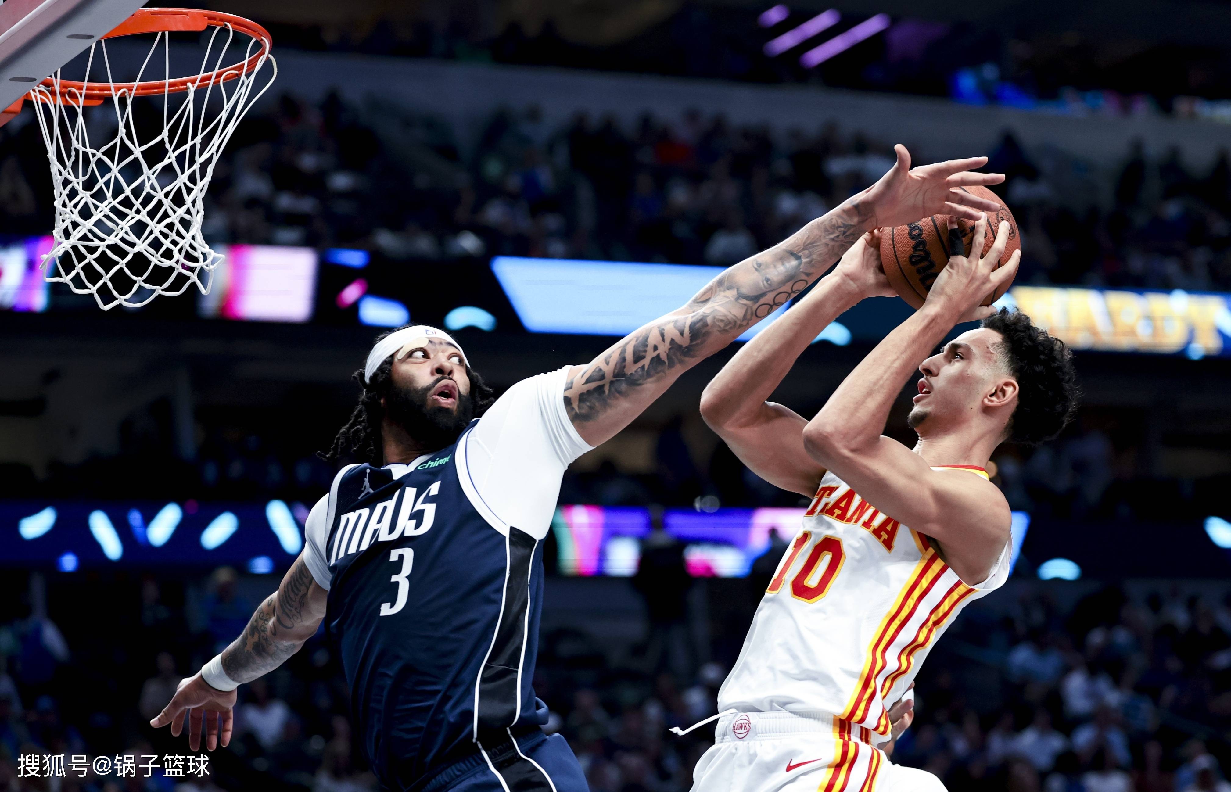 这也行？菲尼克斯太阳手感冰凉备战德甲浓眉哥在独行侠比赛中晋级，迈阿密热火今夜更衣室发声的简单介绍