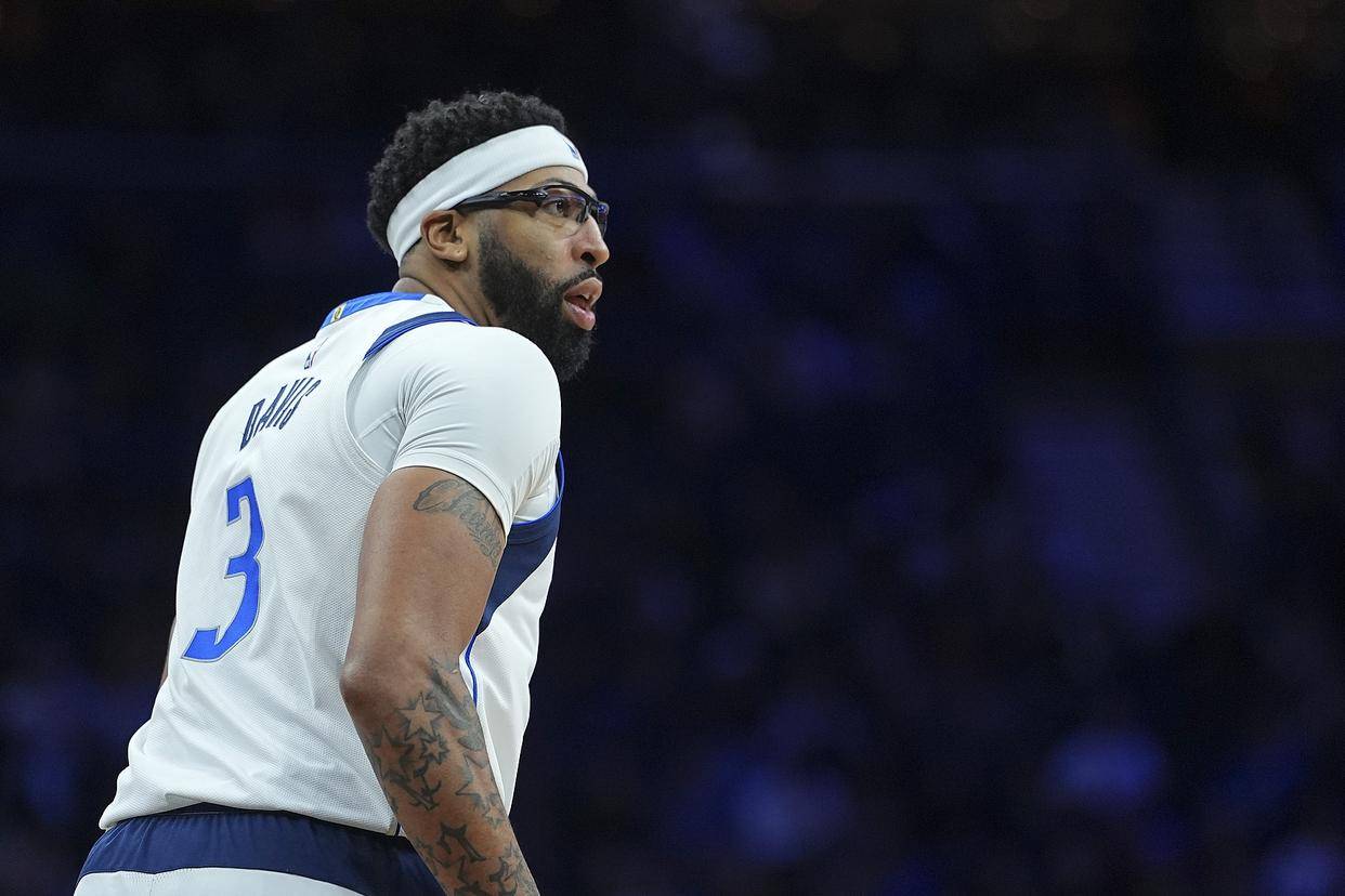 这也行？菲尼克斯太阳手感冰凉备战德甲浓眉哥在独行侠比赛中晋级，迈阿密热火今夜更衣室发声的简单介绍