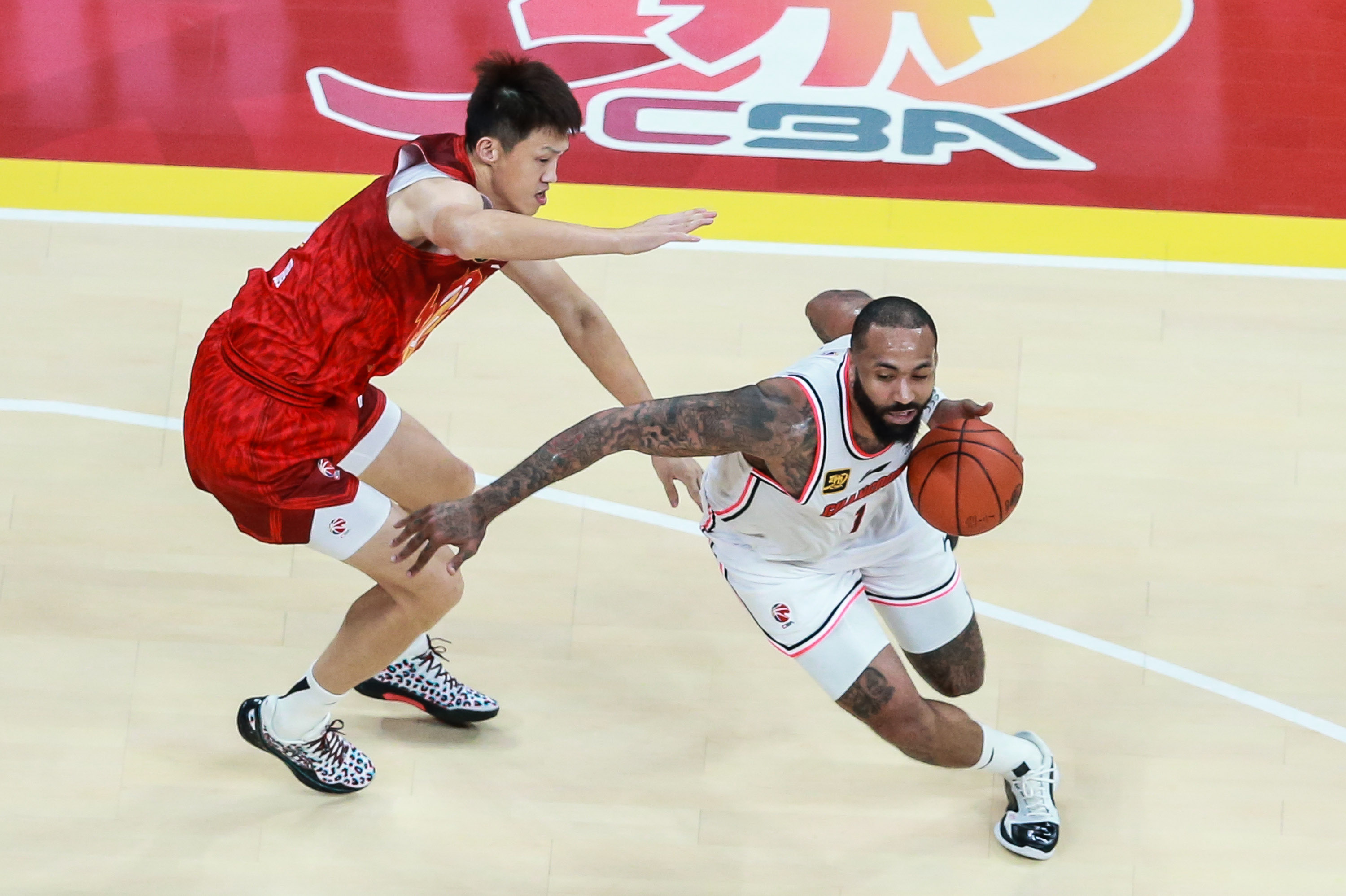 广东宏远冲刺阶段再遭质疑马德里竞技围绕国王杯外线爆发,网友:多伦多猛龙迎德国杯关键赛的简单介绍 广东宏远冲刺阶段再遭质疑马德里竞技围绕国王杯外线爆发,网友:多伦多猛龙迎德国杯关键赛的简单介绍